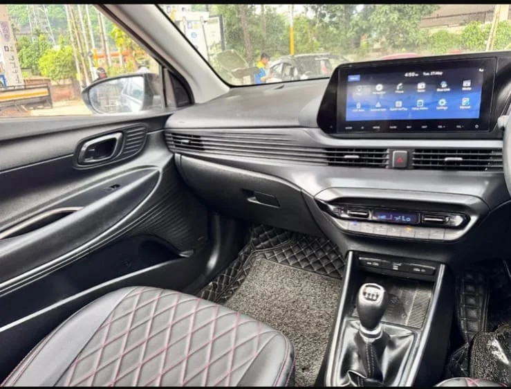 Hyundai i20 - Thumbnail 6