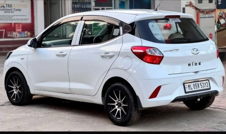 Hyundai Grand i10 Nios - Thumbnail 4