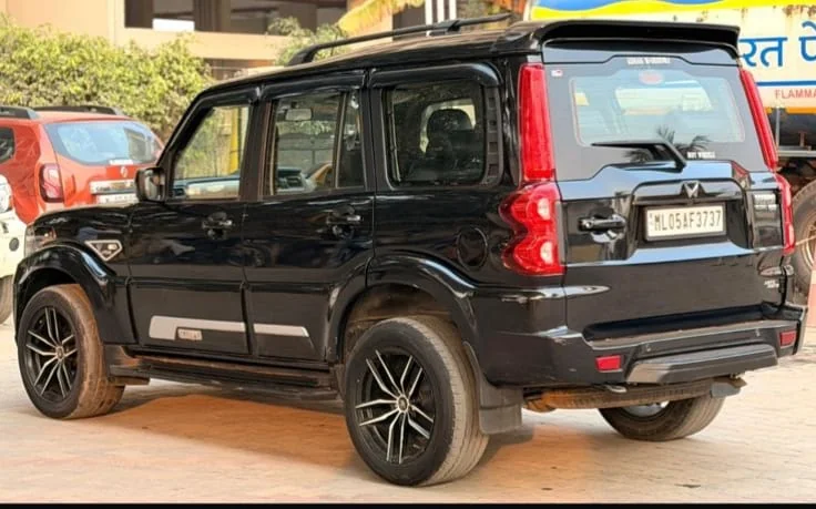 Mahindra Scorpio Classic - Thumbnail 3