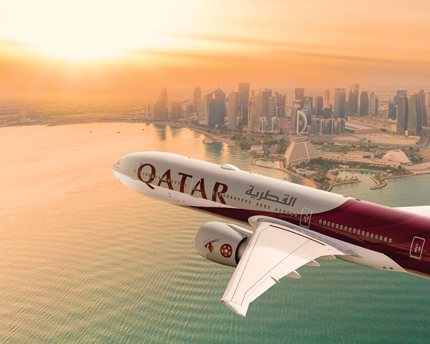 qatar flight flying high