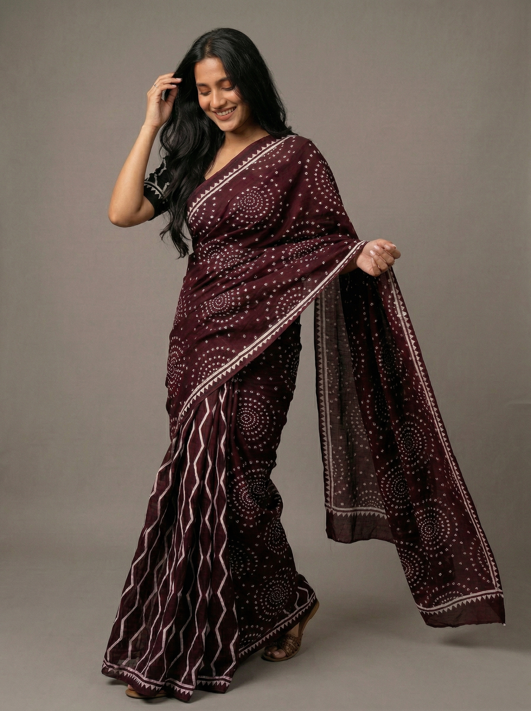 Soft Cotton Mulmul Saree with Blouse – Lightweight Breathable Everyday Elegance