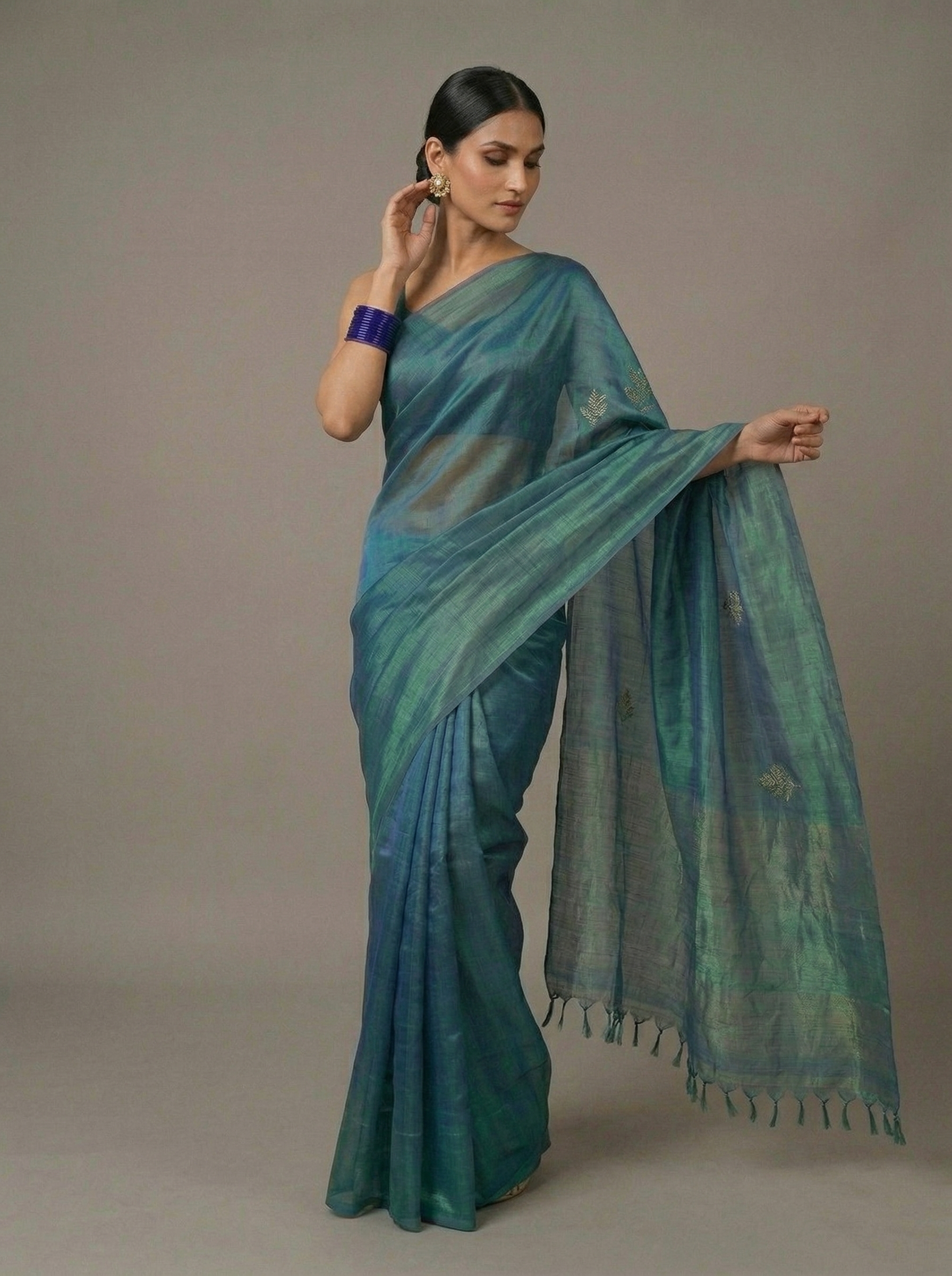 Elegant Peacock Blue Tissue Cotton Saree with Blouse – Soft Lightweight Daily Wear