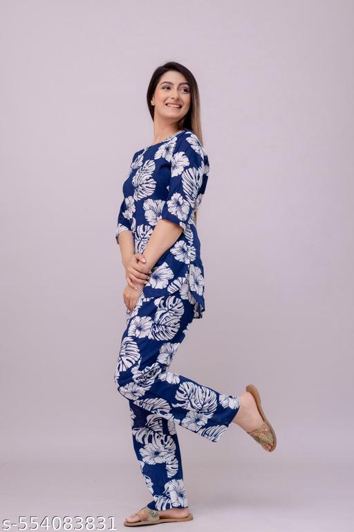 Women's Beautiful Rayon Tropical Floral Print Loungewear Set, Blue and White, 3/4 Sleeve Top with Pants/ night Suit Set - amamestyle