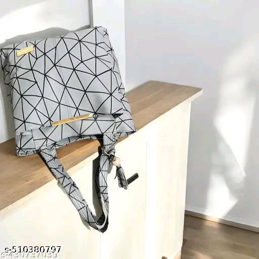 New style hand bag for girls and women school college and office  - Centro-Gallery