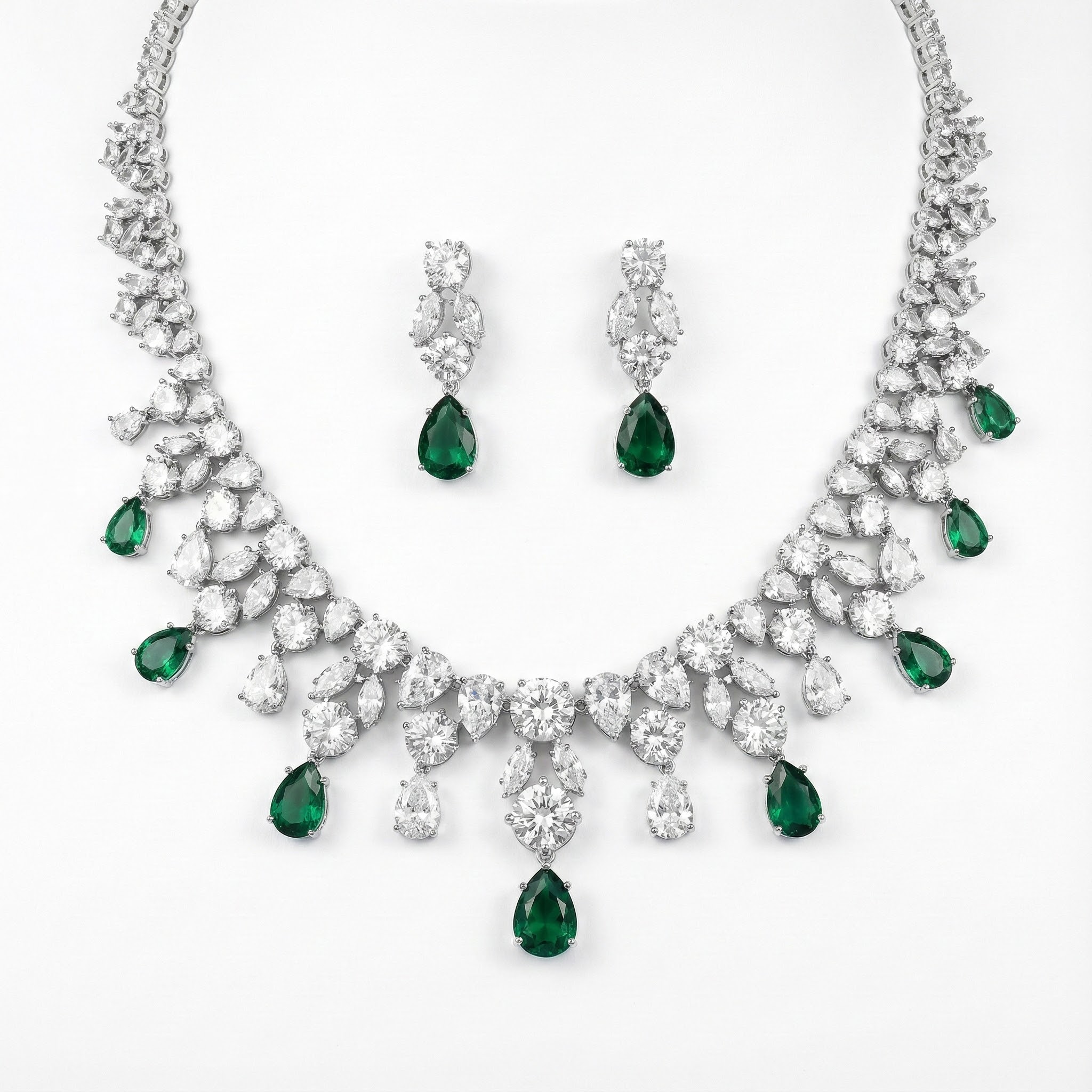 Set šperků s krystaly briliantového brusu