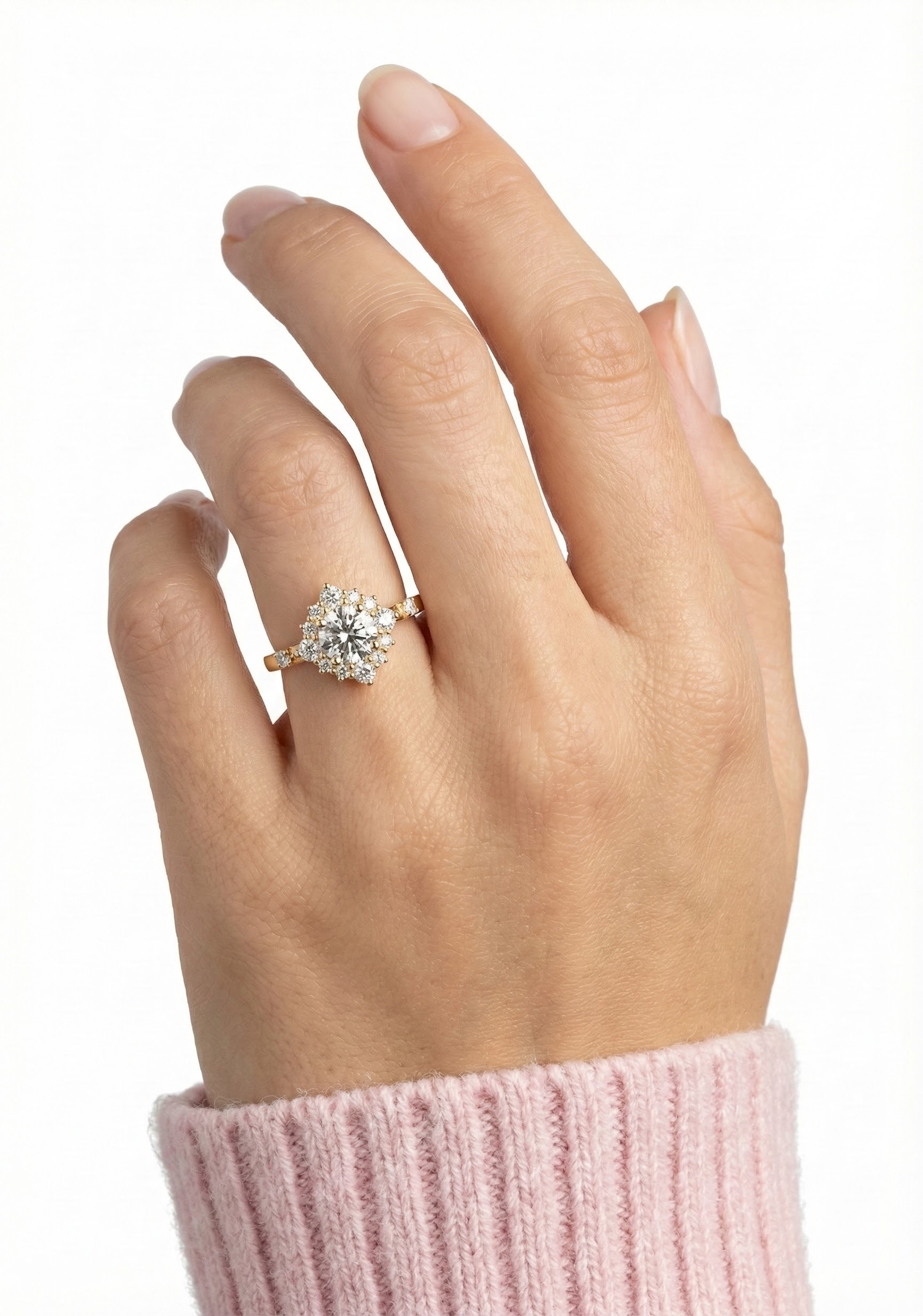 Prsten se zlatým odleskem a oslnivími krystaly