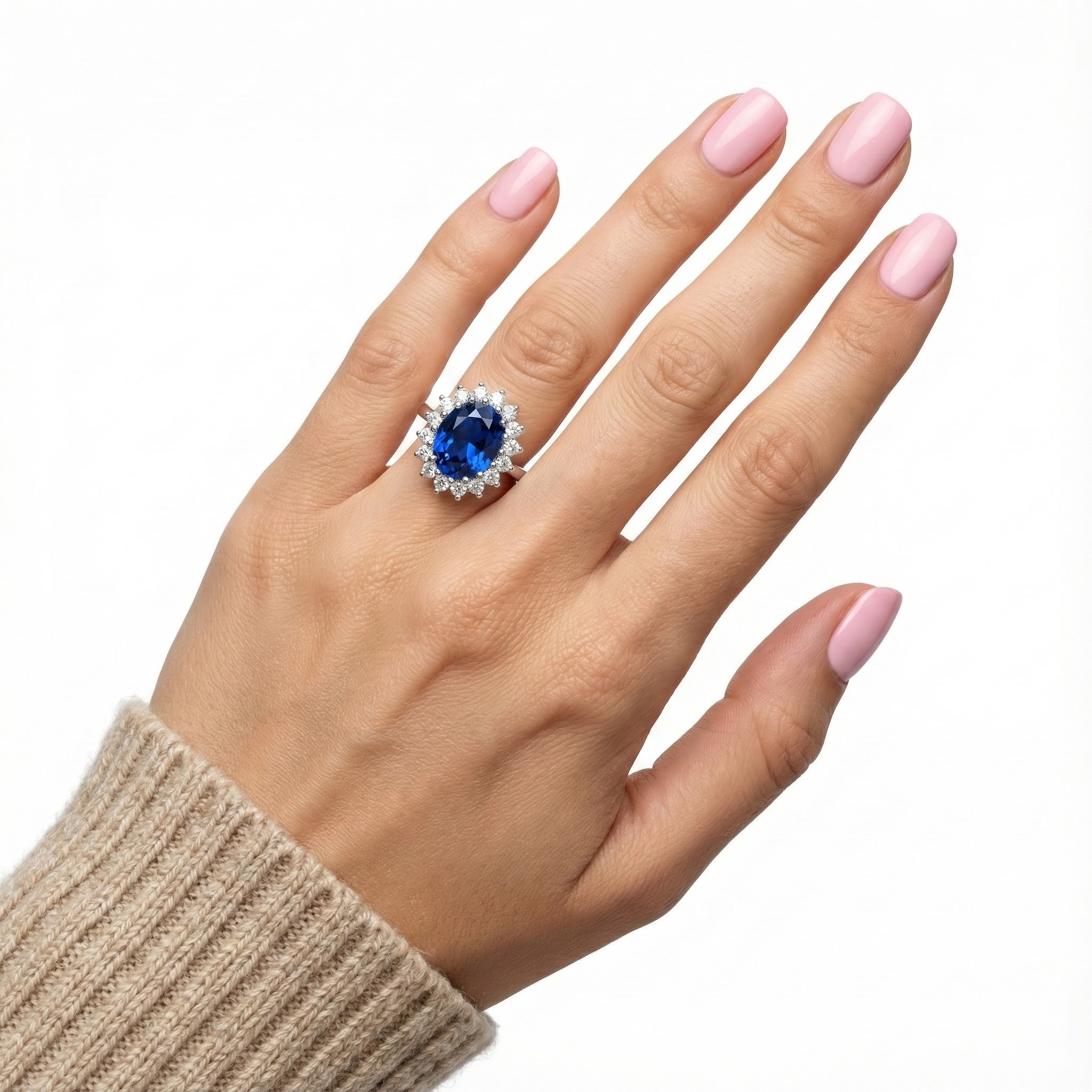 Prsten v barvě safíru a osazeními krystaly - detail