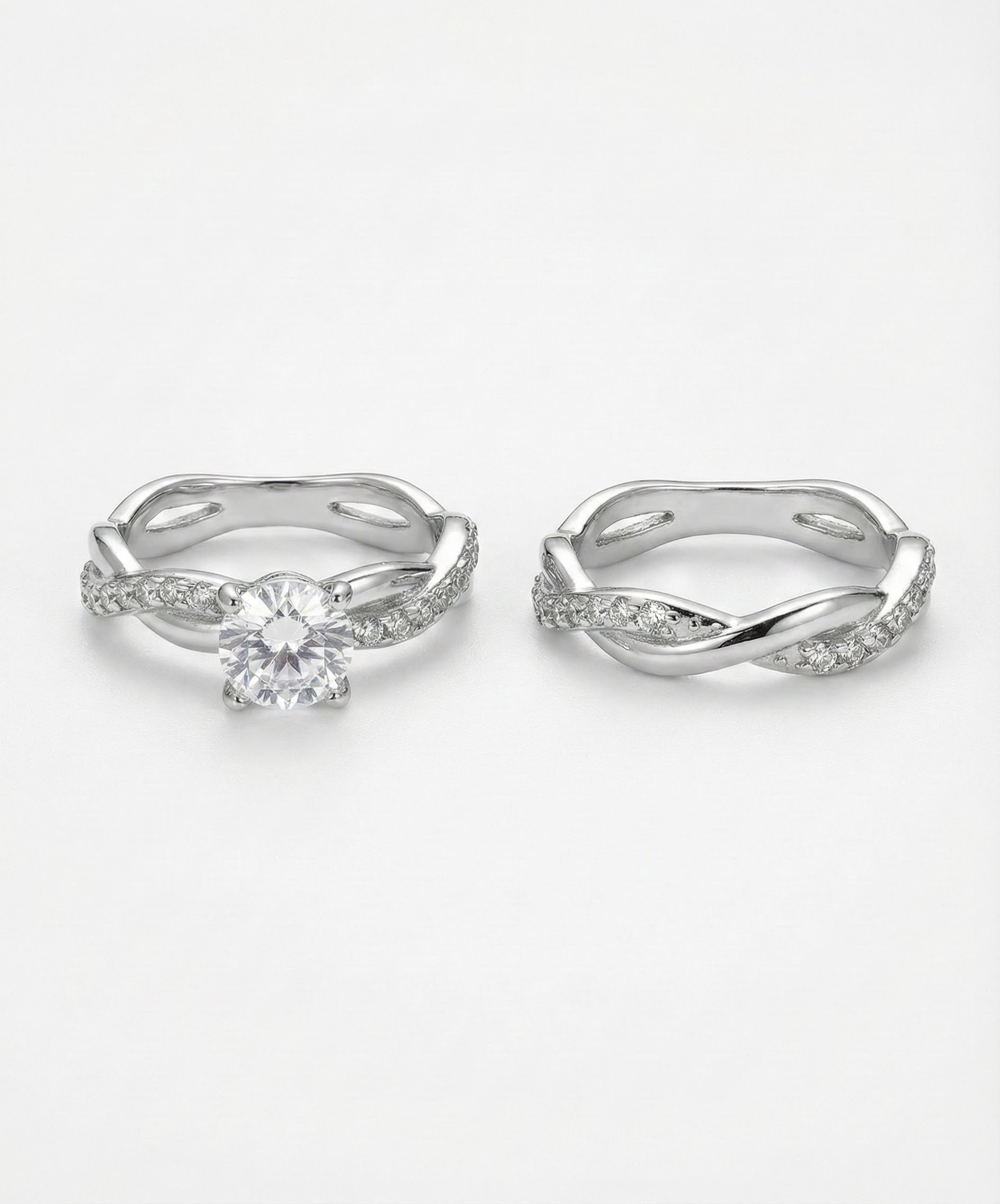 Set prstenů s leskem a osazeními krystaly