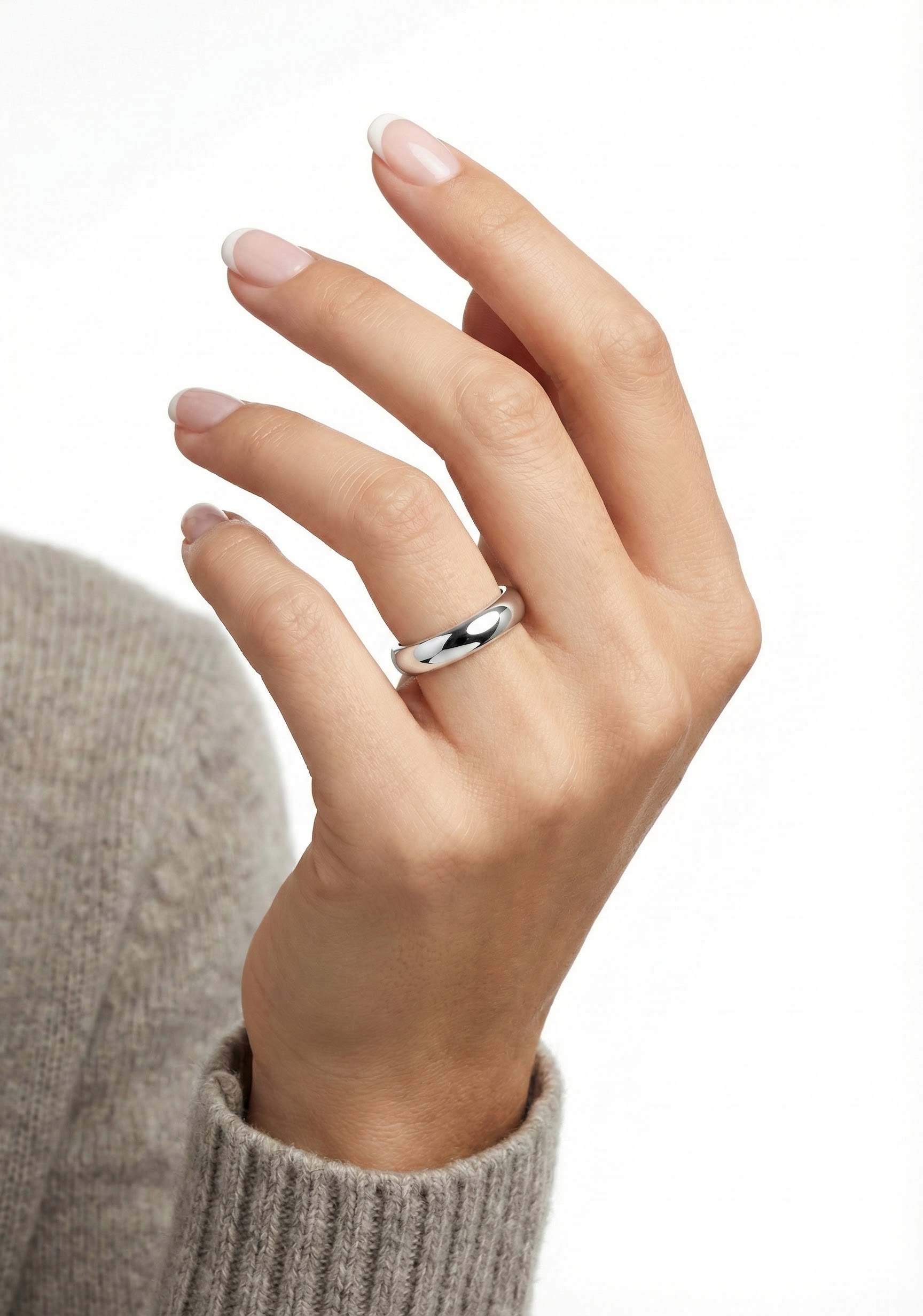 Prsten ve stříbřitém lesku - detail