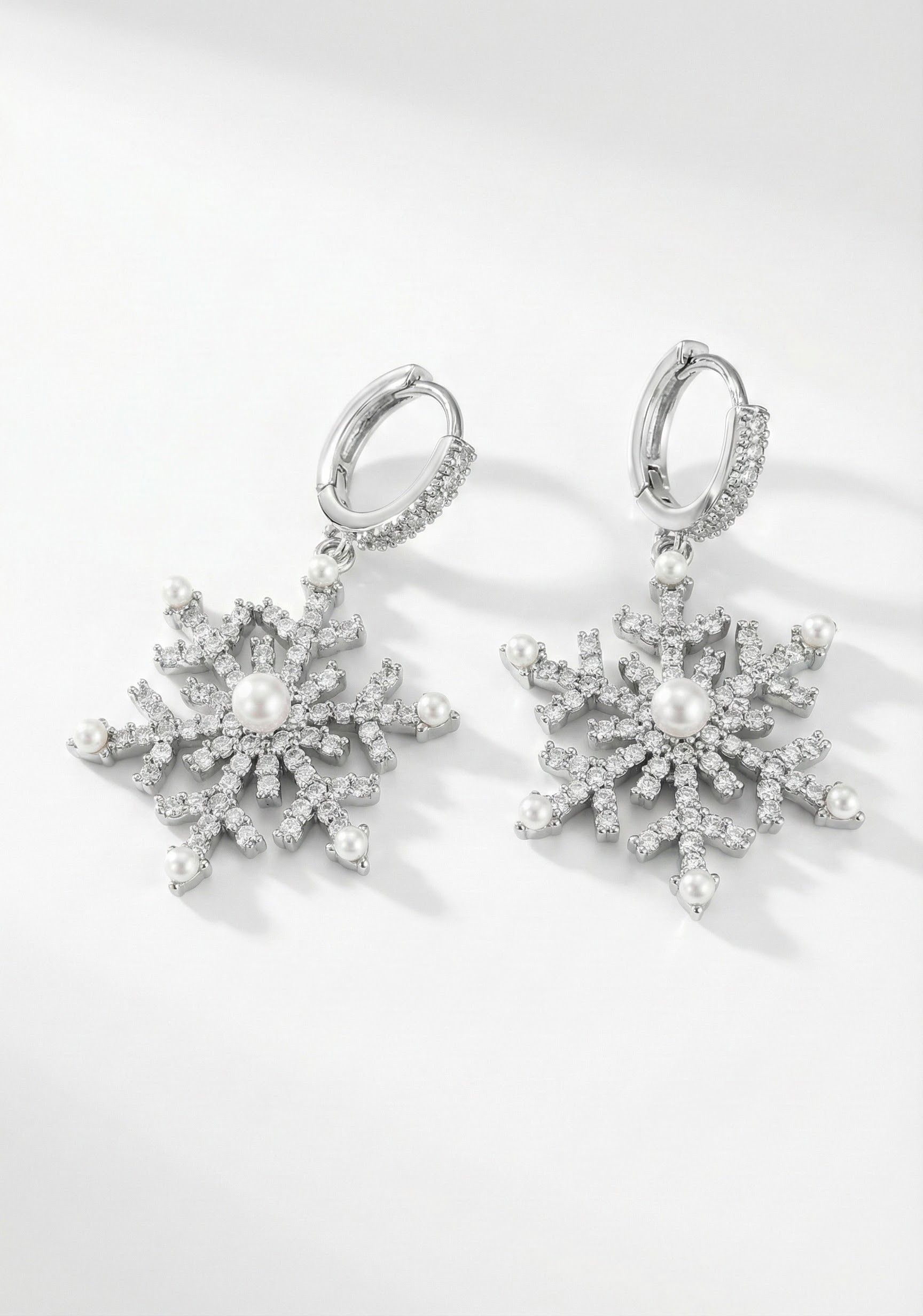 Náušnice v podobě sněhových vloček