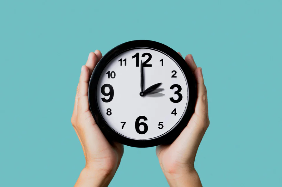 Cách đọc giờ trong tiếng Anh: Cách ghi nhớ và áp dụng