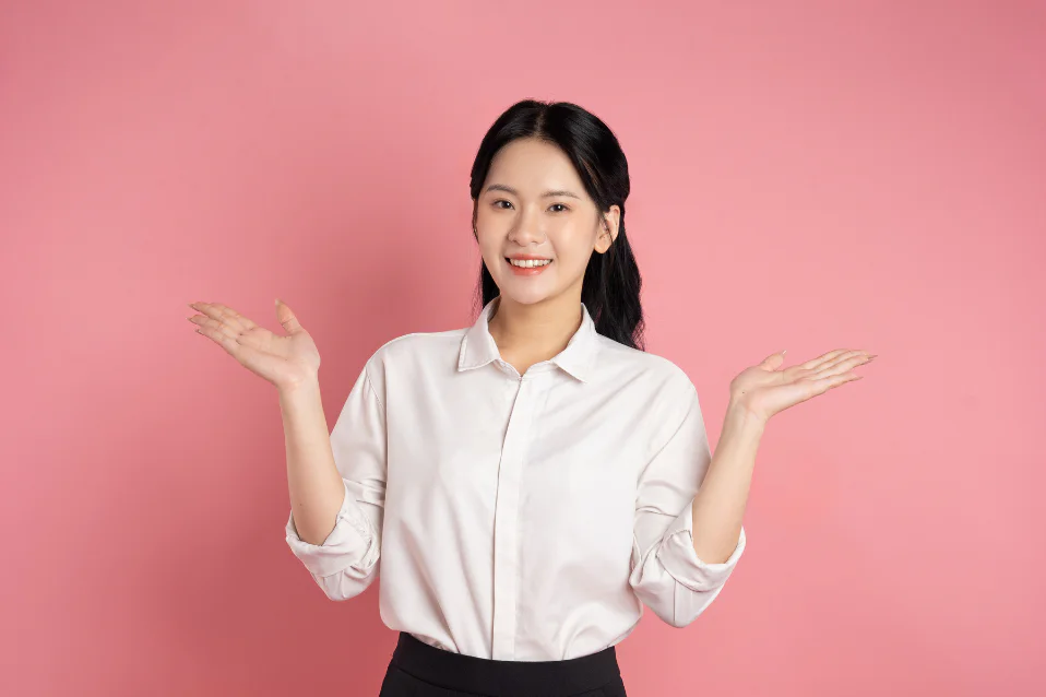 Cách viết và 10 đoạn văn giới thiệu bản thân bằng tiếng Anh