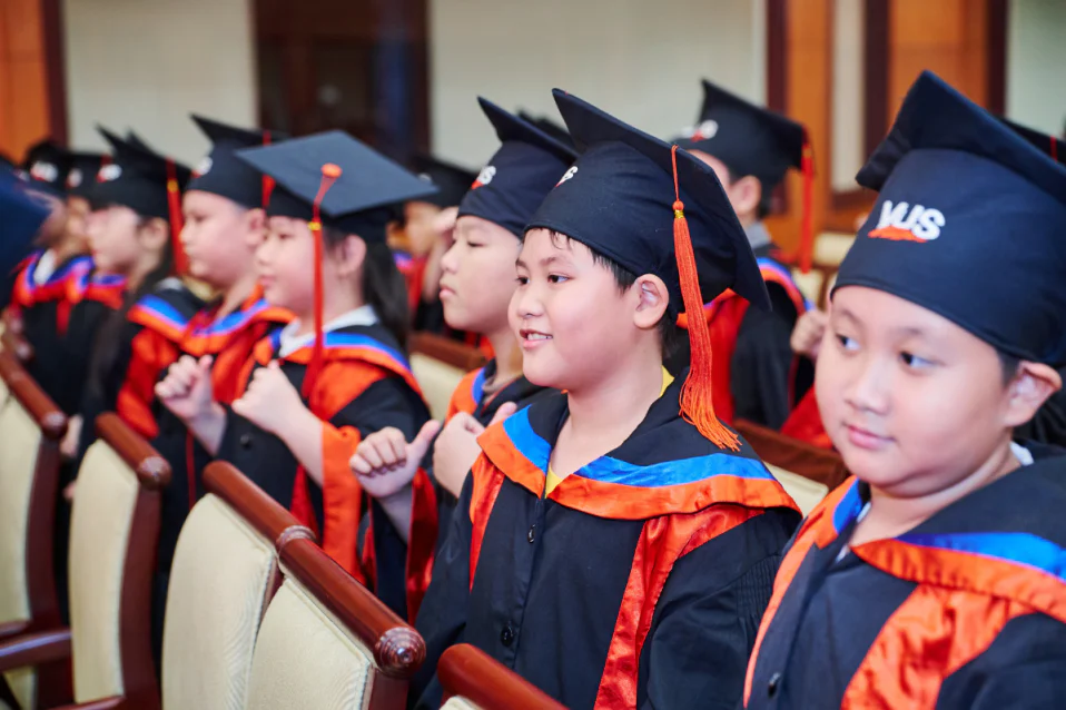 Tìm hiểu về khóa học tiếng Anh giao tiếp cho trẻ em tại VUS