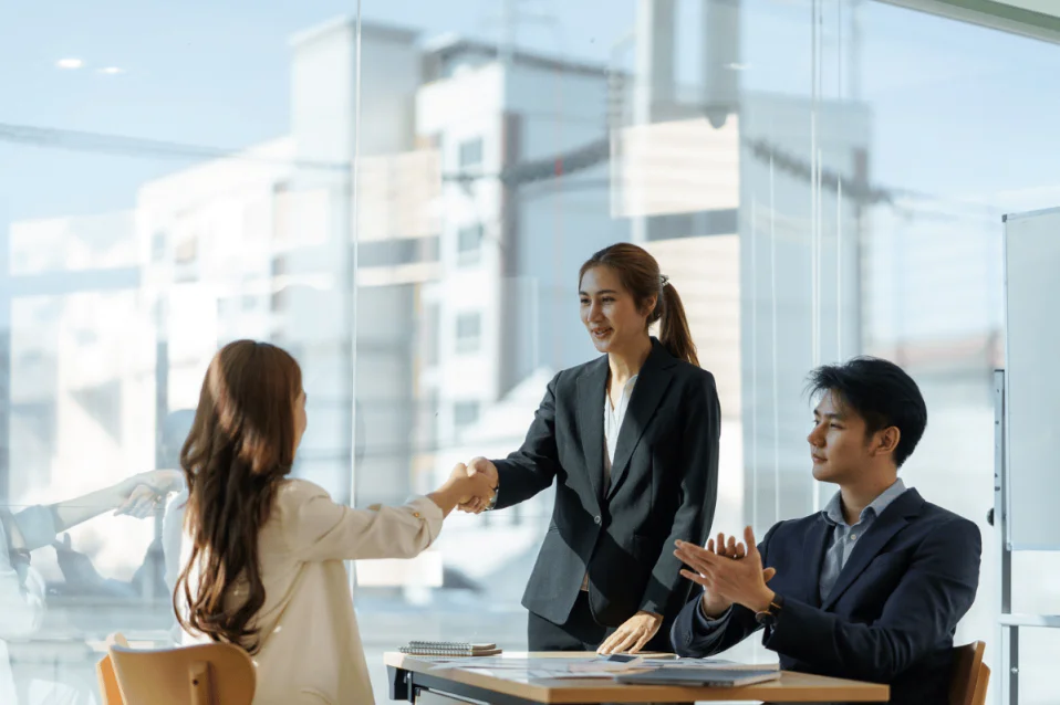 16+ câu hỏi và cách trả lời phỏng vấn tiếng Anh ăn điểm