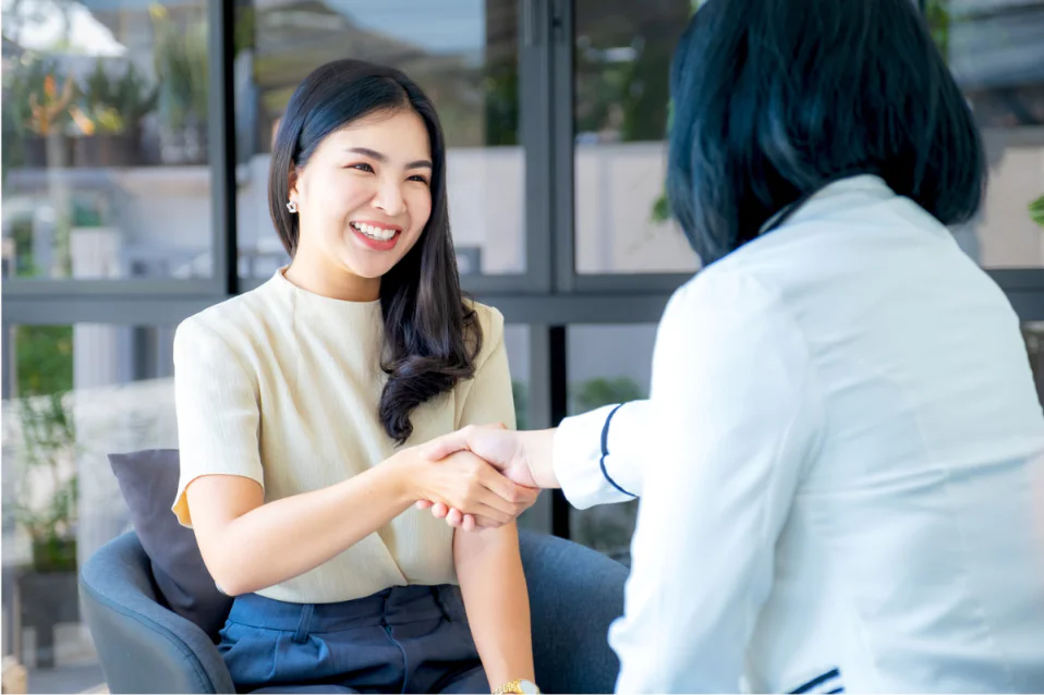 Cách giới thiệu bản thân bằng tiếng Anh kèm 10 mẫu dễ thực hiện