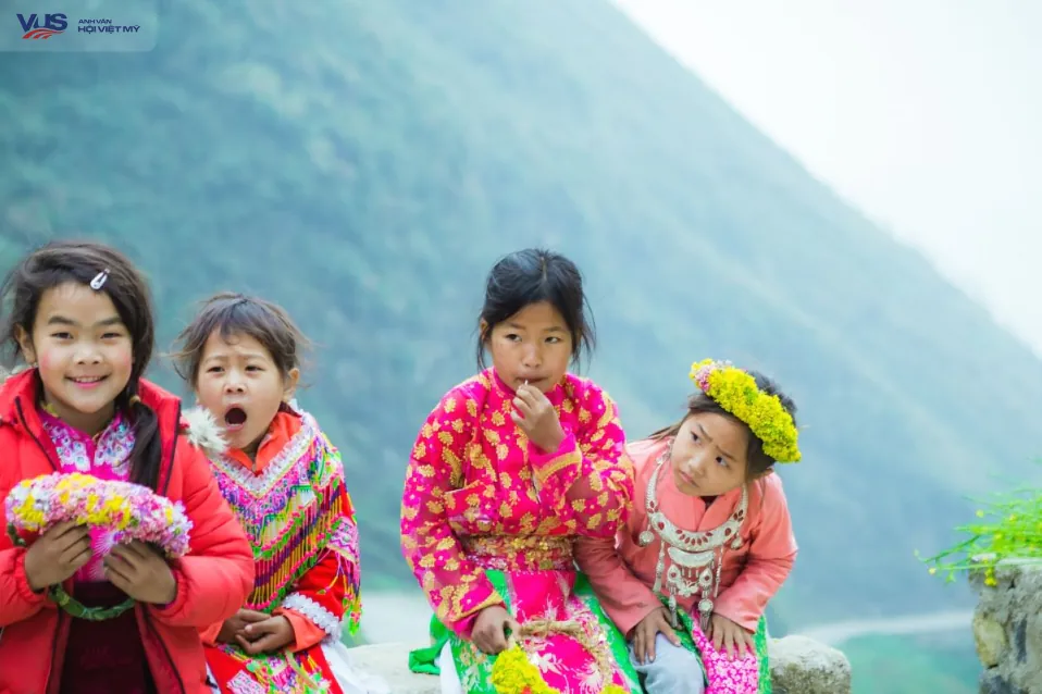 Điều gì giúp trẻ em Sapa nói tiếng Anh như gió?
