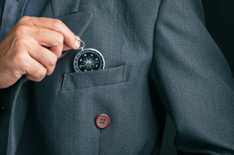 Các hướng trong tiếng Anh: Làm sao để nhớ Đông Tây Nam Bắc?