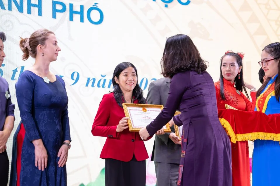 VUS vinh dự được vinh danh với thành tích chuyên môn xuất sắc năm học 2024–2025 - nâng tầm chất lượng giáo dục