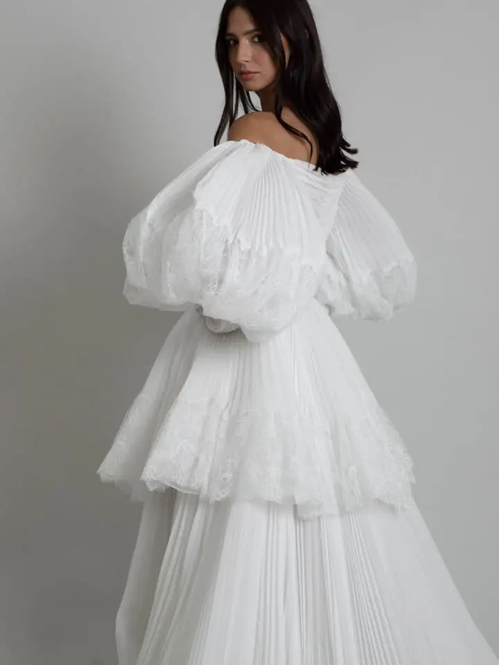 détail arrière robe de mariée bohème Universe