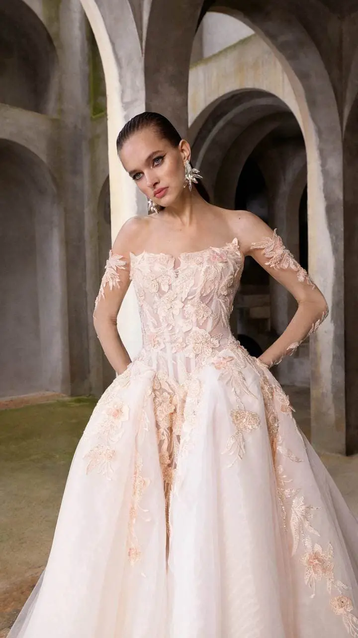 détails avant robe de mariée Venezia