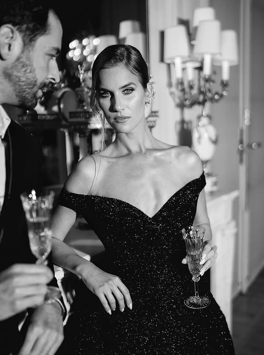 Hôtel de Crillon Paris pre-wedding Shooting par Audrey Paris Photo