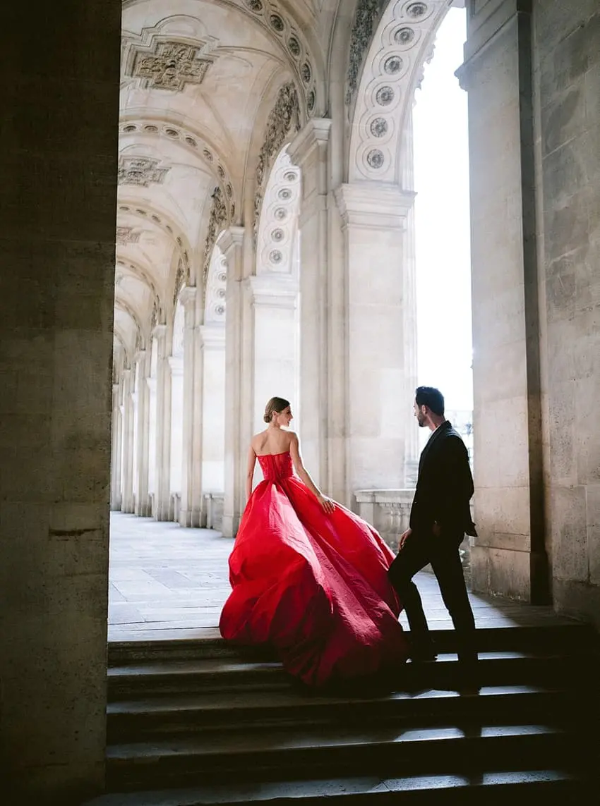 Hôtel de Crillon Paris pre-wedding Shooting par Audrey Paris Photo