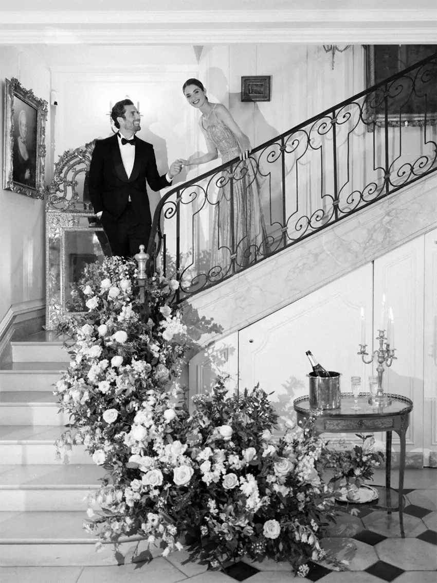 Cocktail pré-mariage au Grand Contrôle à Versailles par Molly Carr