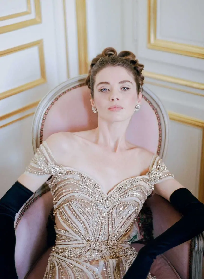 Cocktail pré-mariage au Grand Contrôle à Versailles par Molly Carr