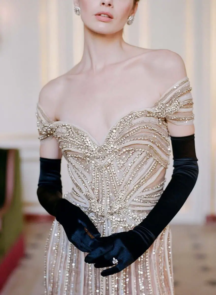 Cocktail pré-mariage au Grand Contrôle à Versailles par Molly Carr