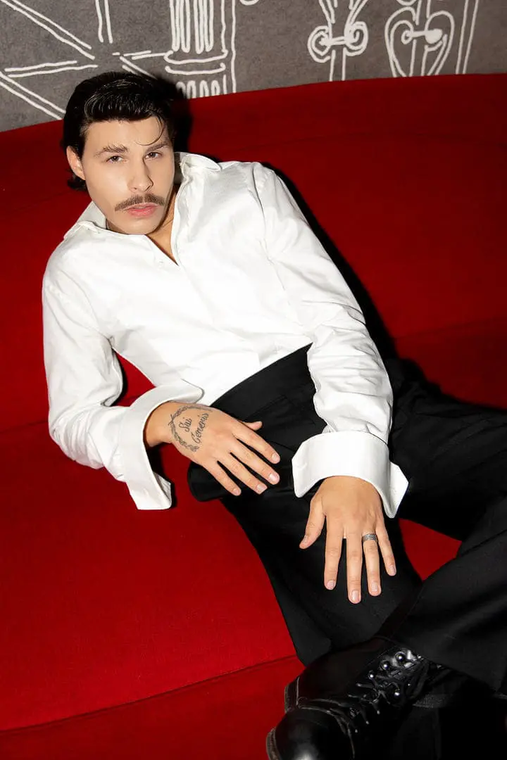 Photo de mode, Romance urbaine à Cologne, scène 3.