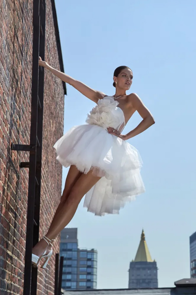 Bridal FW de New York Badgley Mischka Fall 25