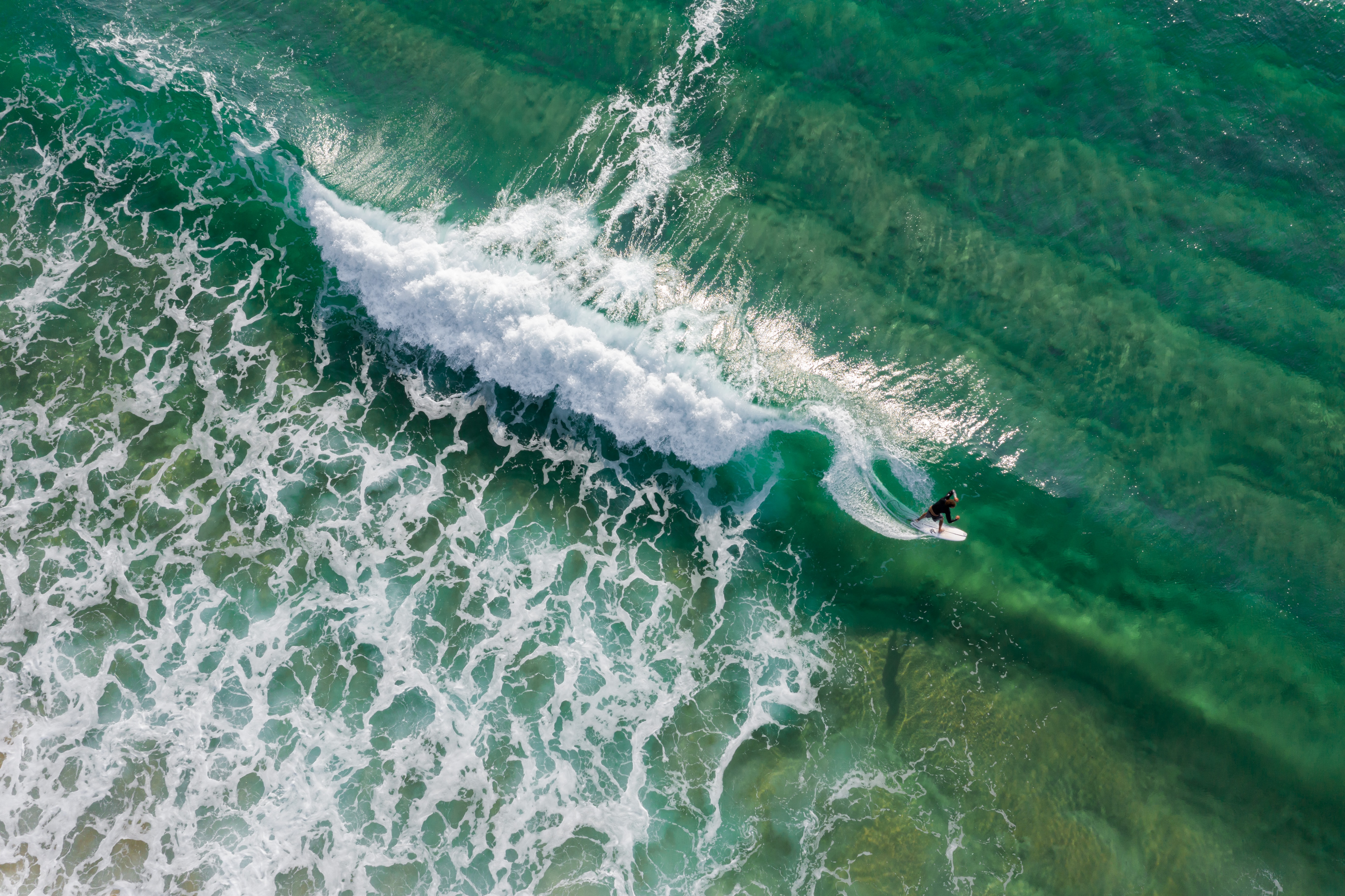 lang https://cdn.jsdelivr.net/gh/wolfdan666/BlogPic/beauty/water/lang.jpg