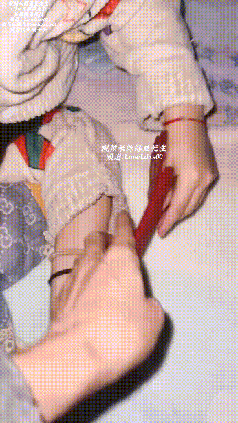 ✅包养女大『苏北养女』因为住院 跨年那天才出院 女儿也闹情绪了，给她跨年红包就才愿意给我享受了 哈哈真调皮