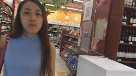 ❣️推荐❣️【超市抄底】菜篮托底流，各种小靓女，跟龟男逛街的少妇，各类底裤眼花缭乱12V