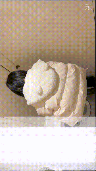 ⚫️12月新品，价值190R，顶尖厕拍抄底极品舞蹈学生，写字楼骚逼少妇，镜头怼逼，超强视觉冲击力第八期