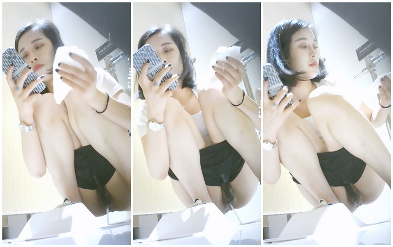 大神潜入购物中心女厕全景偷拍❤️多位美女各种极品鲍鱼