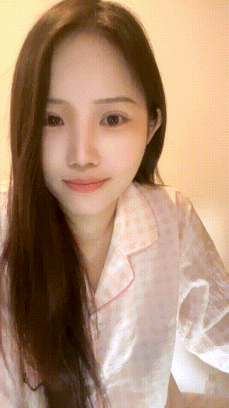 ⚫️12月新品，G奶美女白嫩大咪咪【月亮北北】脸穴同框道具自慰喷水，无毛饱满的私密处太诱惑了(3V)