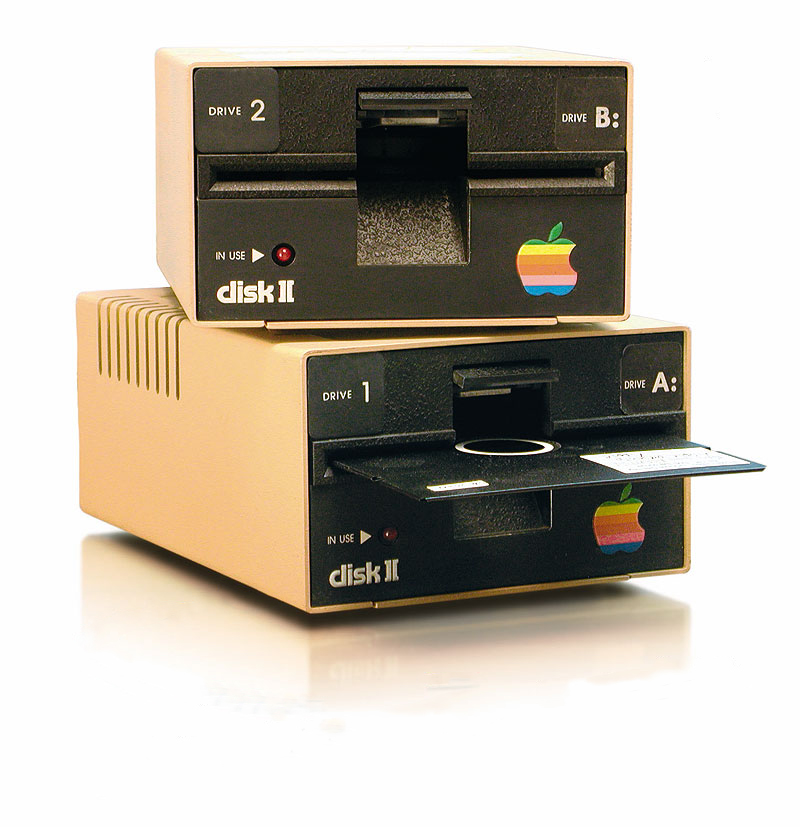 苹果Ⅱ 使用磁带作为存储媒介