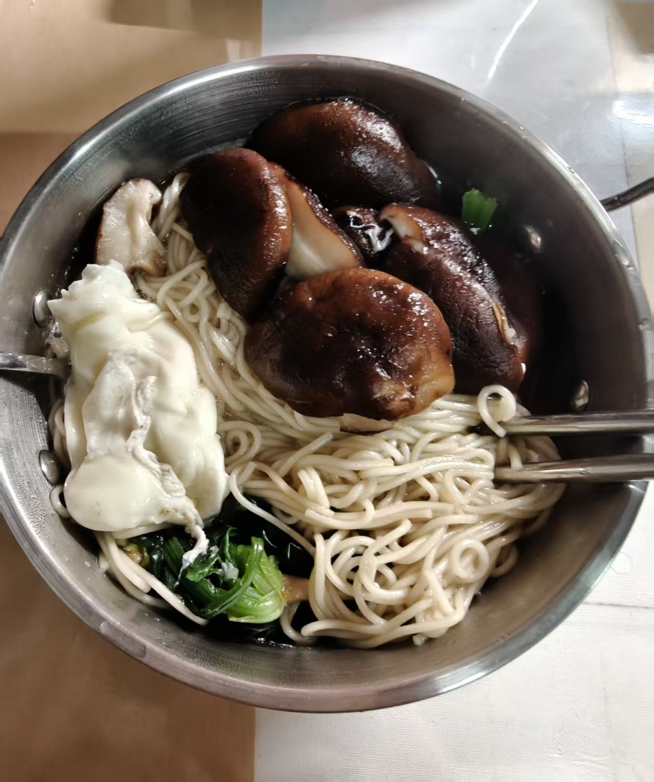 菠菜香菇鸡蛋面|420