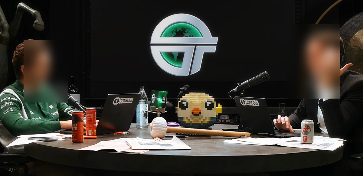 Quizizz vs Trivana interface