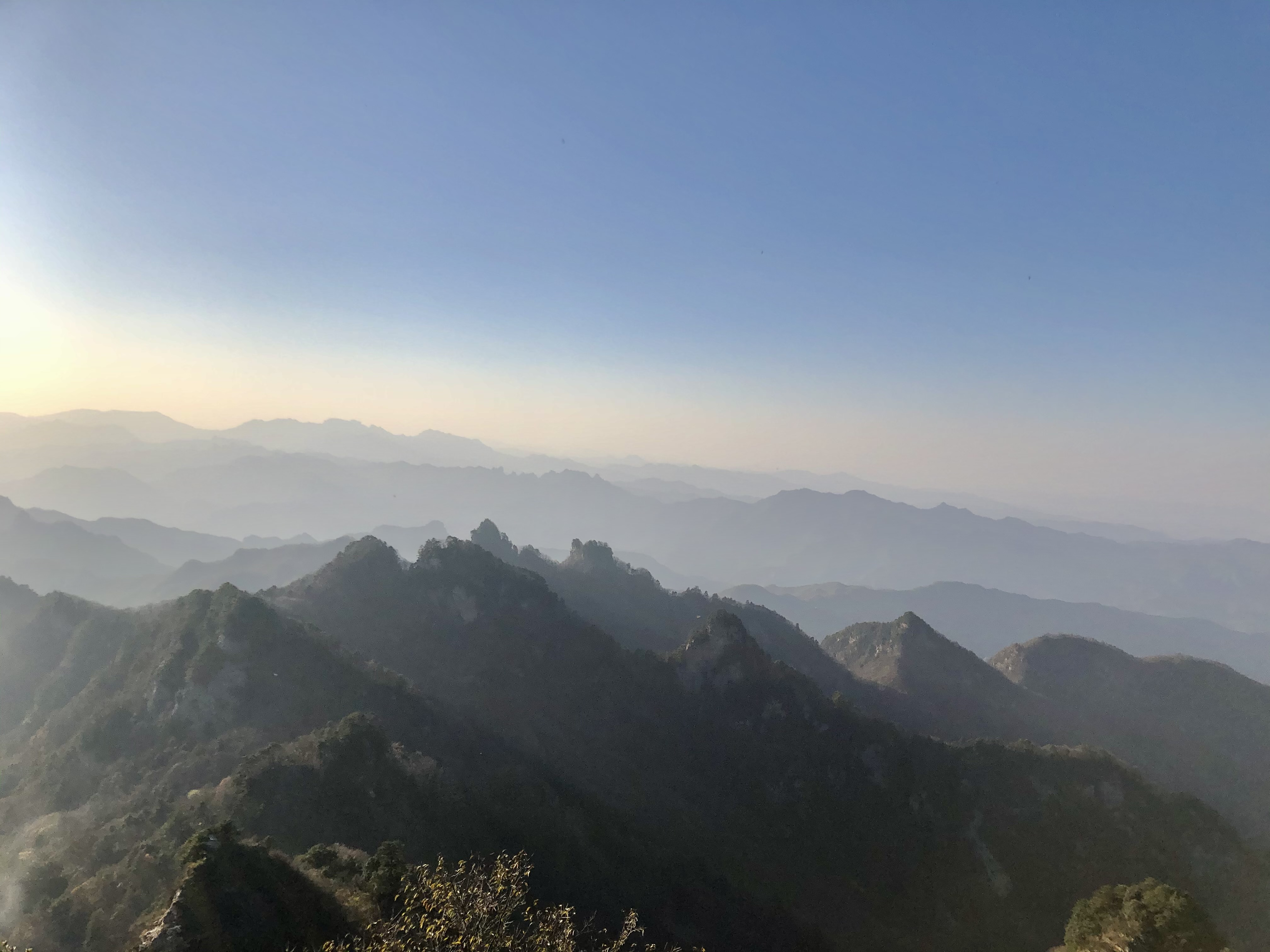 https://cdn.jsdelivr.net/gh/zq520111/pic/imgs/mountain.png https://cdn.jsdelivr.net/gh/zq520111/pic/imgs/mountain.png