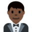タキシードの男性（暗い肌色） (Twitter)