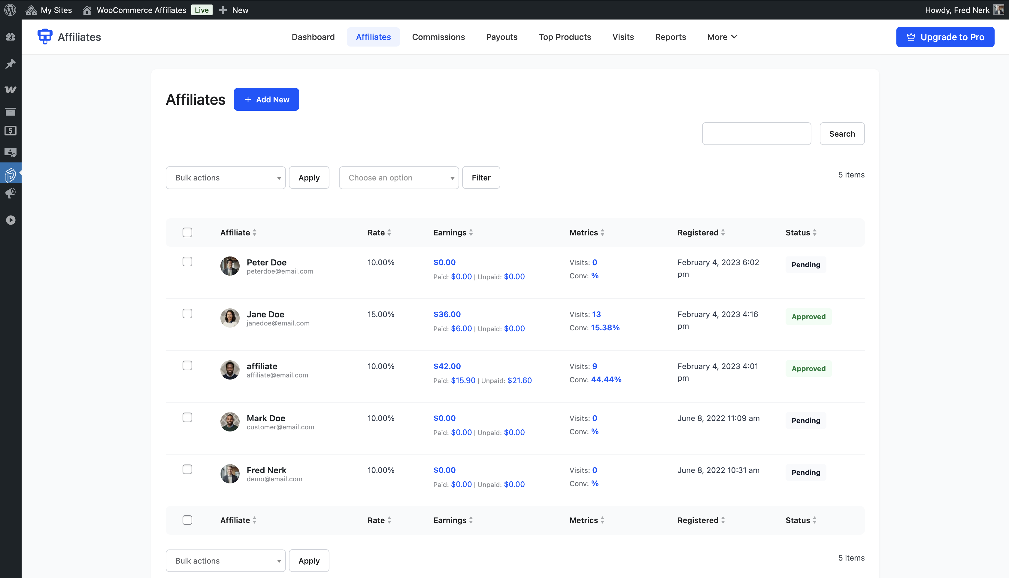 Layout configuration panel with color and icon style controls for the affiliate dashboard