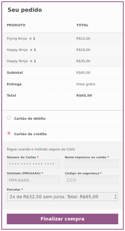 Página de finalização utilizando o tema Storefront, mostrando as opções de crédito e débito na Solução Webservice.