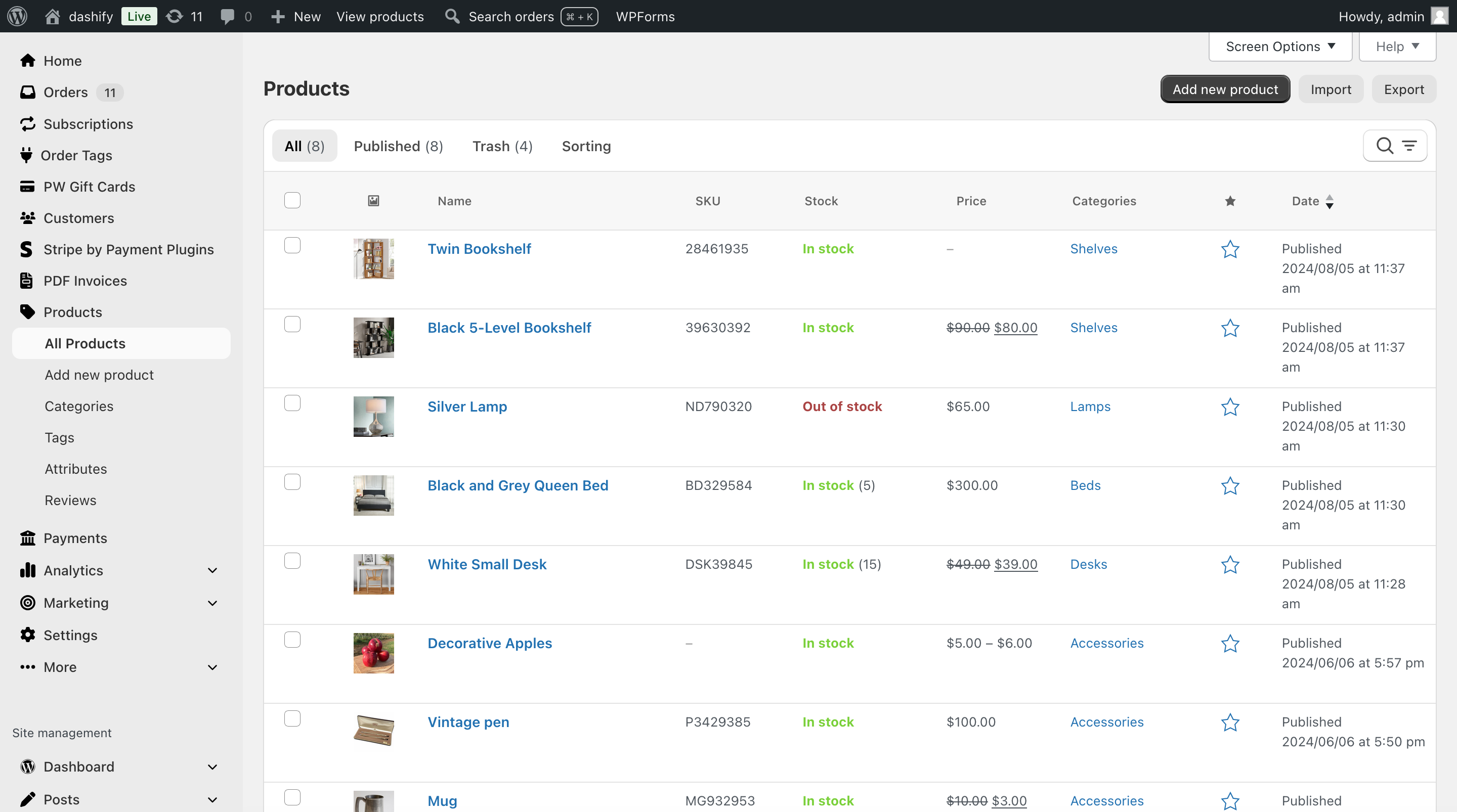 In the order view, Dashify adds pagination buttons (with keyboard shortcuts) to go to the next or previous order, as well as a button to go back to the order list. It gives the page a new style and moves important information and actions to the top.