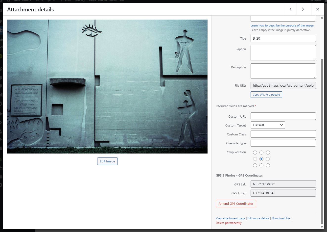 Editing coordinates by dragging the marker.