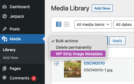 Bulk action for stripping image metadata